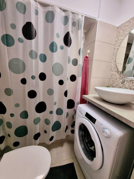 Appartement Ultracentral Magheru Studio à Bucarest Extérieur photo