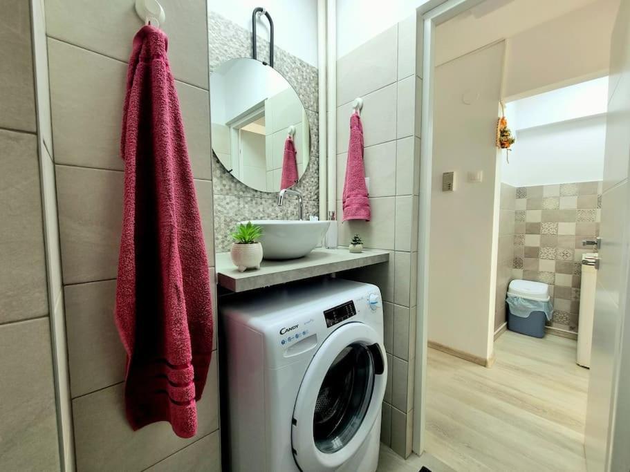 Appartement Ultracentral Magheru Studio à Bucarest Extérieur photo